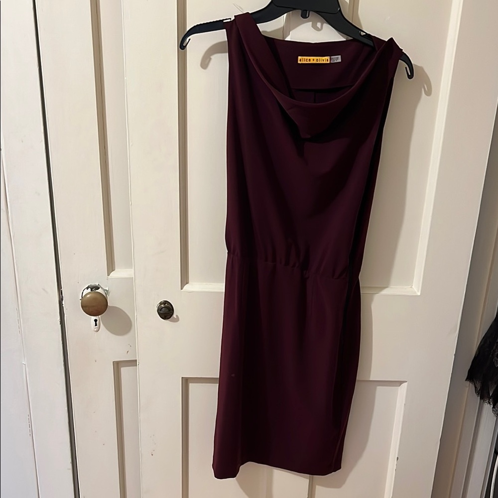 ALICE+OLIVIA Elegant Burgundy Dress